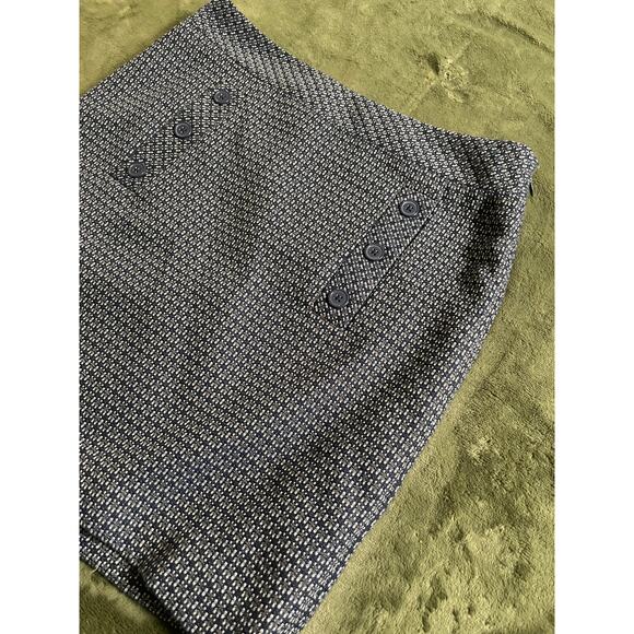 LOFT above knee pencil skirt Blue and White SZ 6 - Picture 2 of 7